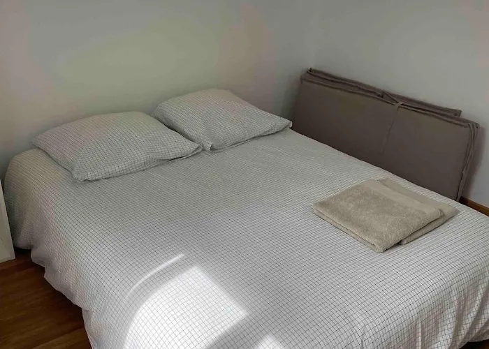 La Petite Bleue, 300 M De La * Agon-Coutainville